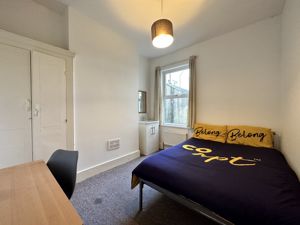 Photo 18- click for photo gallery